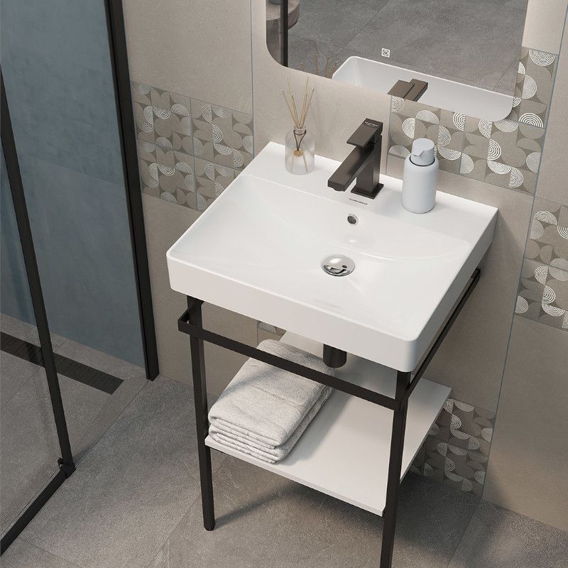 Авенида / Онда / Про Стоун